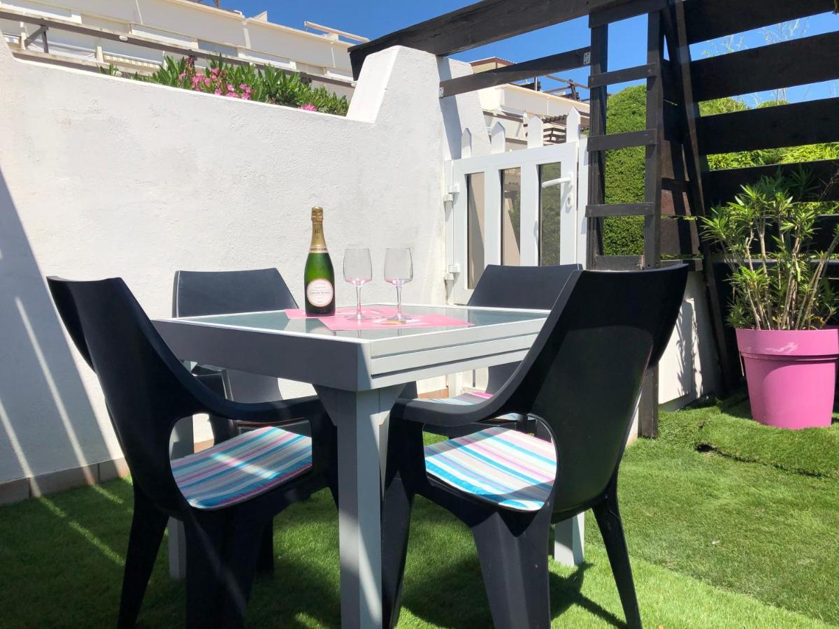 אגדה Centre Naturiste Villas Studio מראה חיצוני תמונה