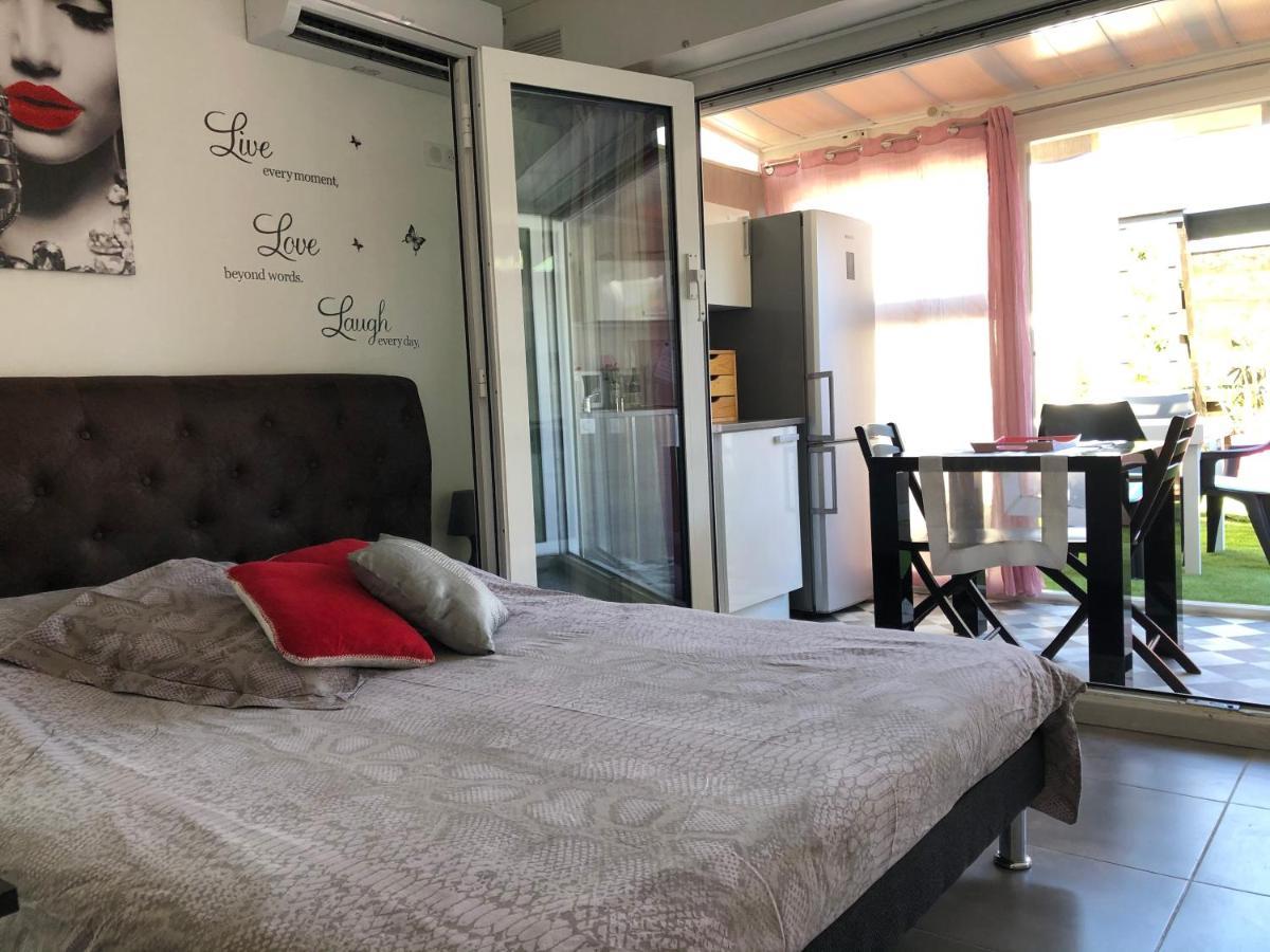 אגדה Centre Naturiste Villas Studio מראה חיצוני תמונה